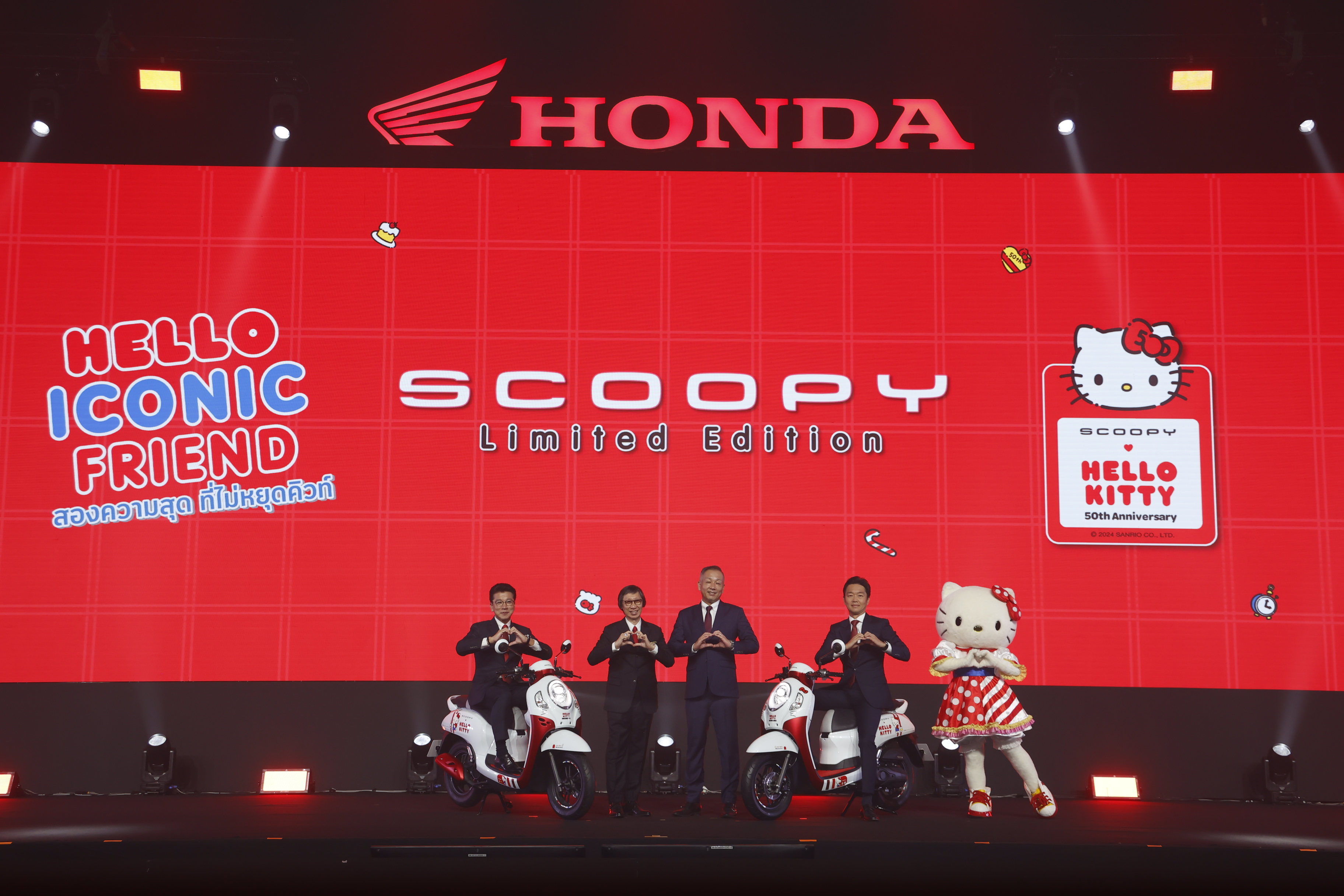 ไทยฮอนด้า เขย่ากระแสตลาดรถเอ.ที. เอาใจคนรุ่นใหม่นำร่อง เปิดตัว 2 รุ่น ‘New Honda FORZA350’ และ ‘Honda Scoopy Hello Kitty Limited Edition’